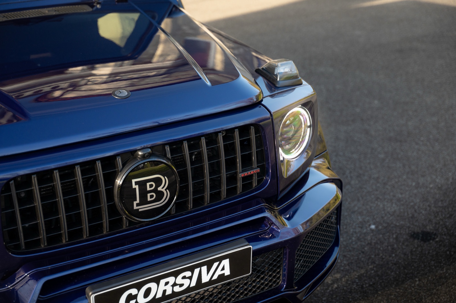 Mercedes-AMG G63 Brabus Corsiva de face